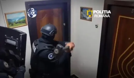 Arad: trafic de droguri — un bărbat, arestat preventiv 30 de zile